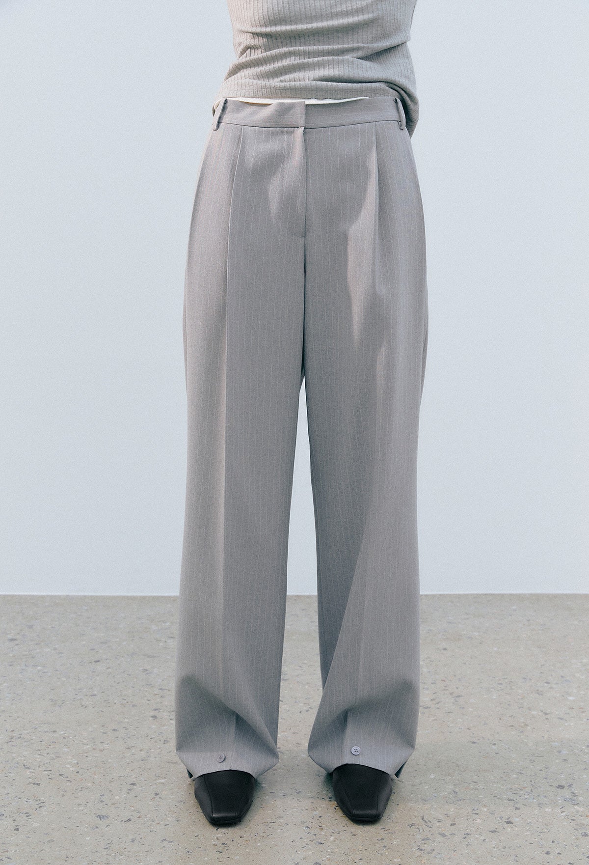 Striped Button-hem Trousers In Light Gray