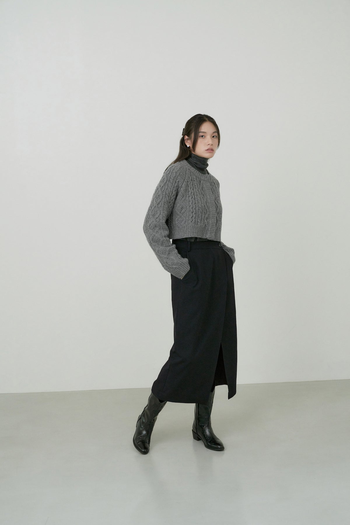 Long-wrap Slit Wool Skirt In Black