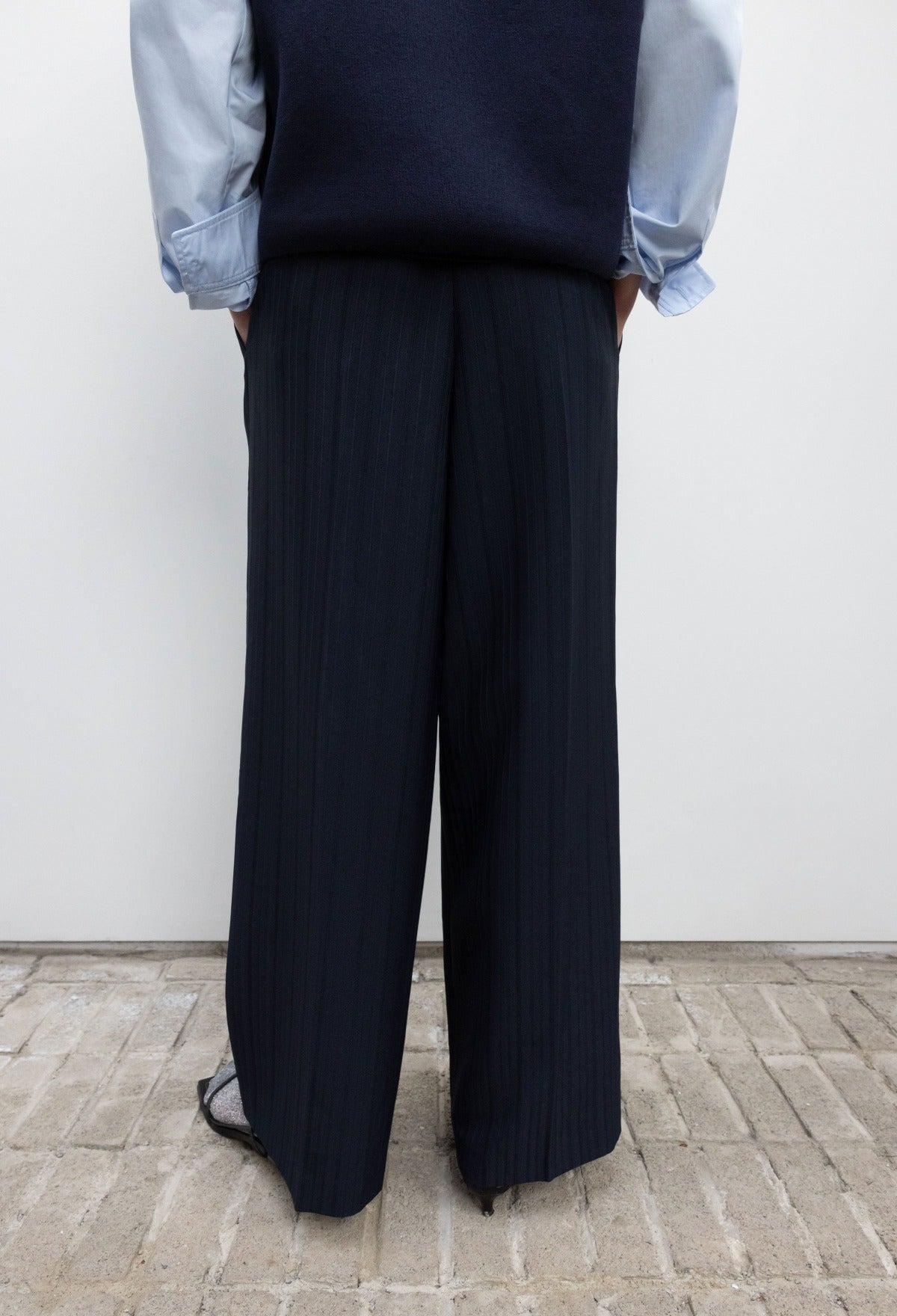 Wide-leg Striped Pleated Trousers In Navy