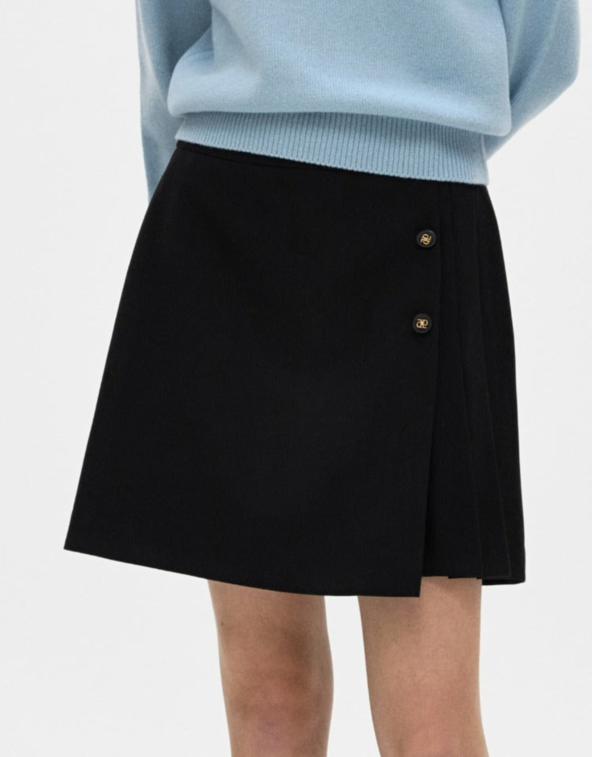 Pleats Mini Wrap Skirt In Black