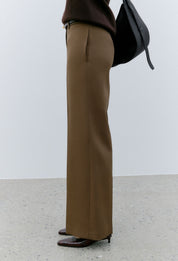 Straight-leg Trousers In Brown