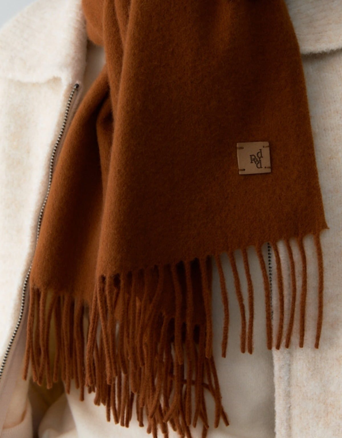 Cashmere Wool Blended Leather Point Muffler In Orange