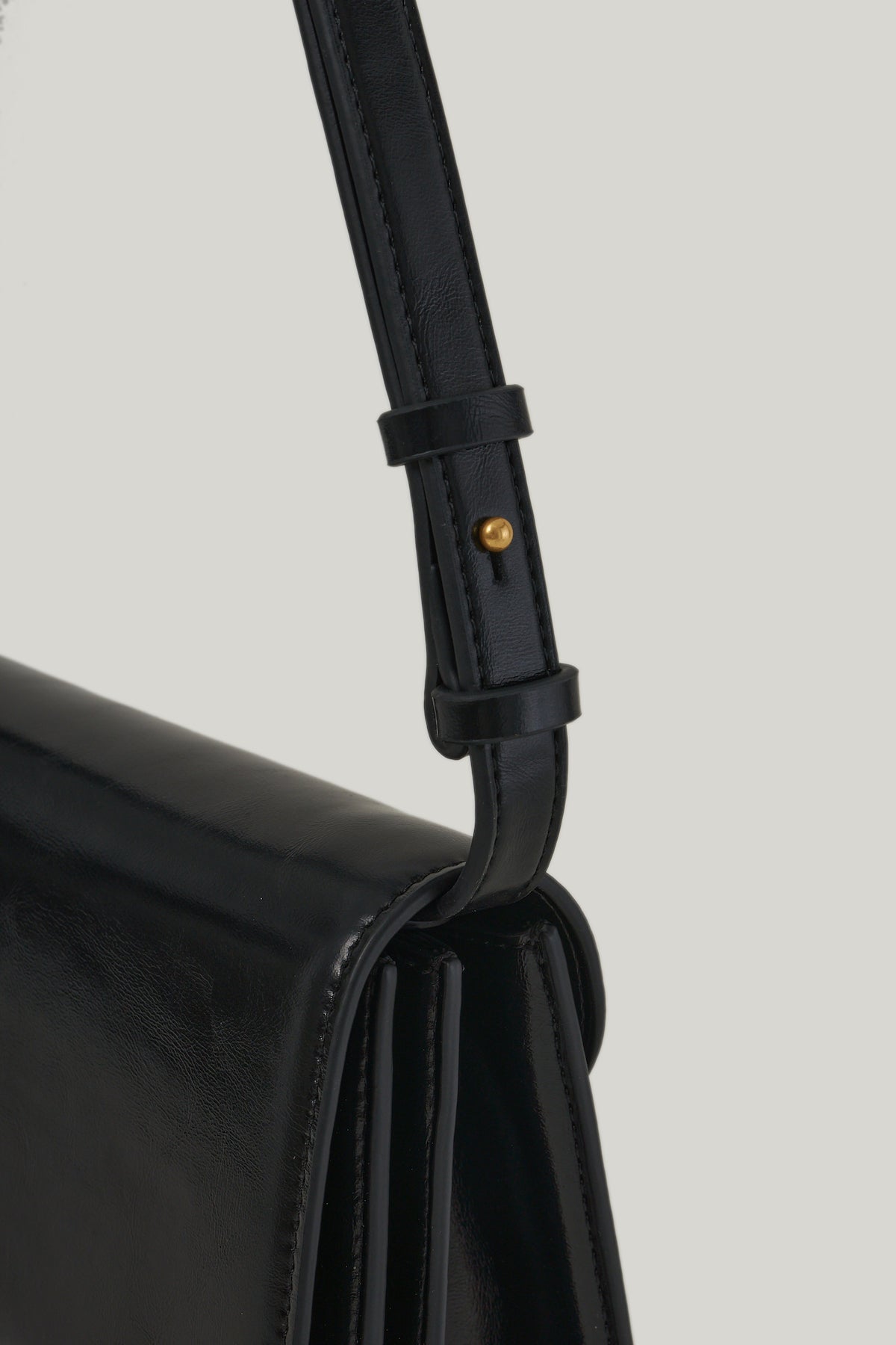 Black Shoulder Strap -  Hong Kong