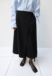 Tie-waist Wrap Skirt In Black
