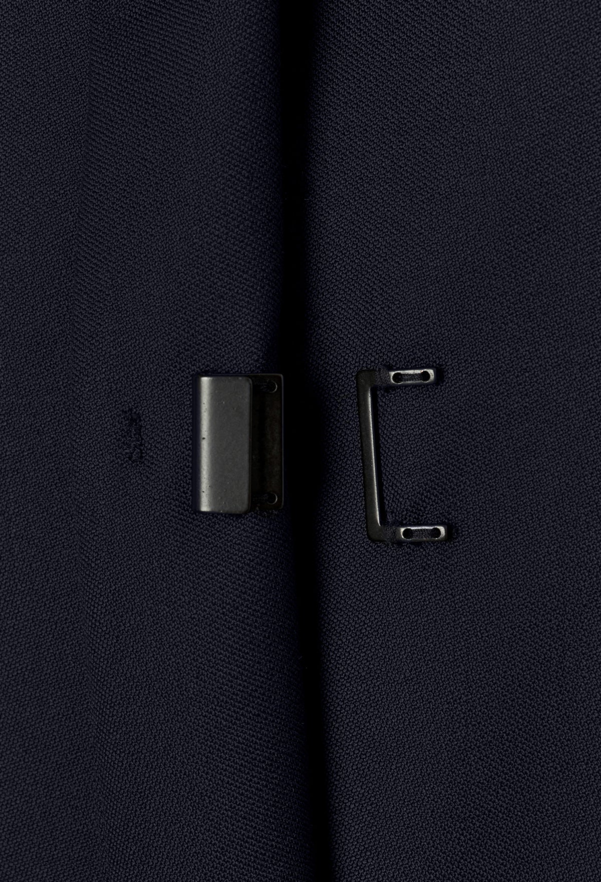 海軍藍扣環細節精裁夾克