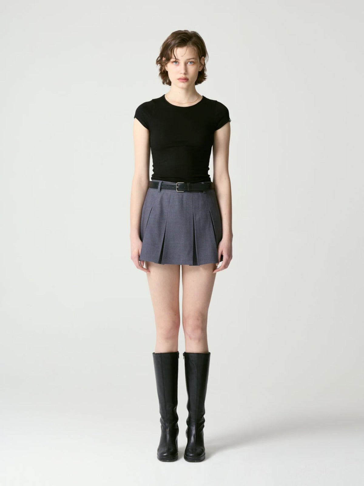 Ivy Pleated Mini Skirt In Charcoal