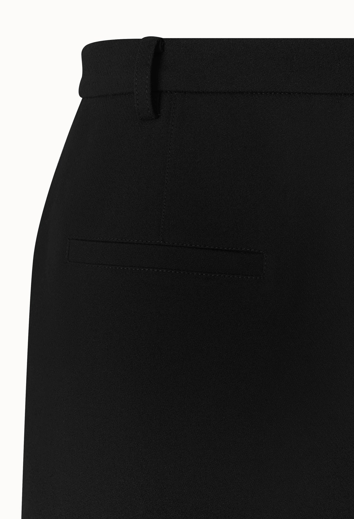 Low-rise Wrap Culottes In Black