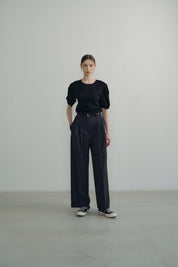 Low-rise Pintuck Pants In Charcoal