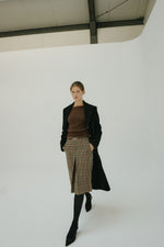 Soft Boat Neck Knit In Brown