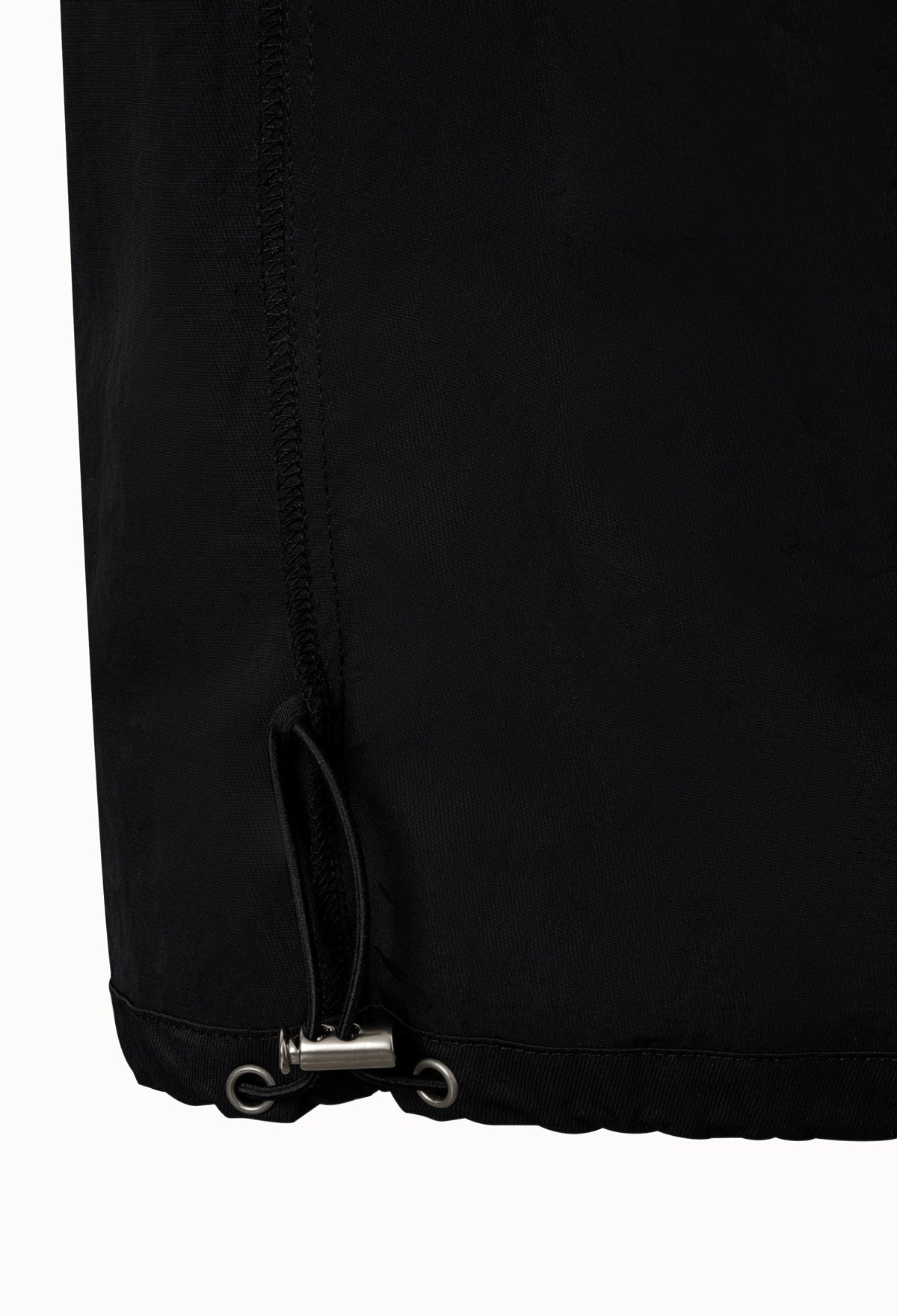 Drawstring-hem Cargo Pants In Black