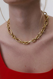 Irregular Chain Necklace In Gold