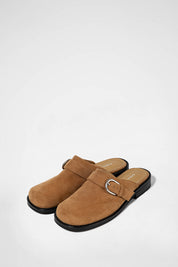 Slim Buckle Mules In Beige