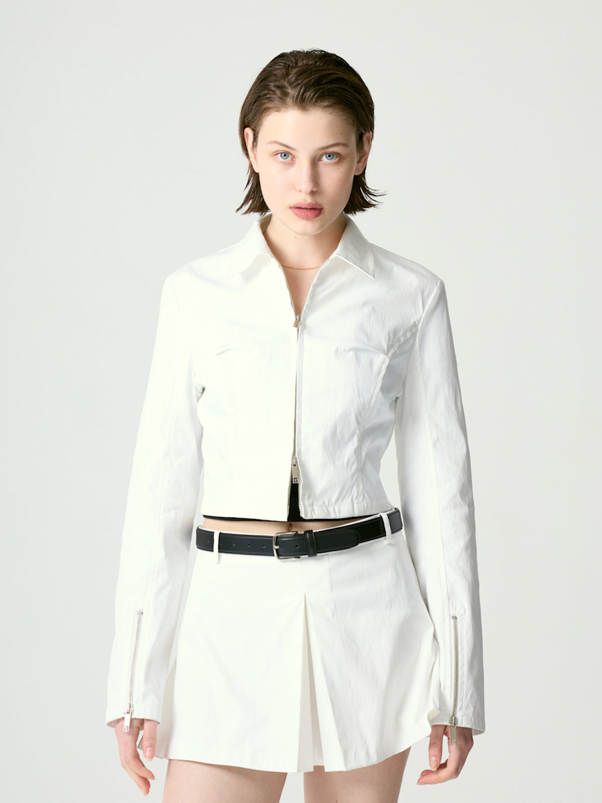 白色制服短襯衫夾克