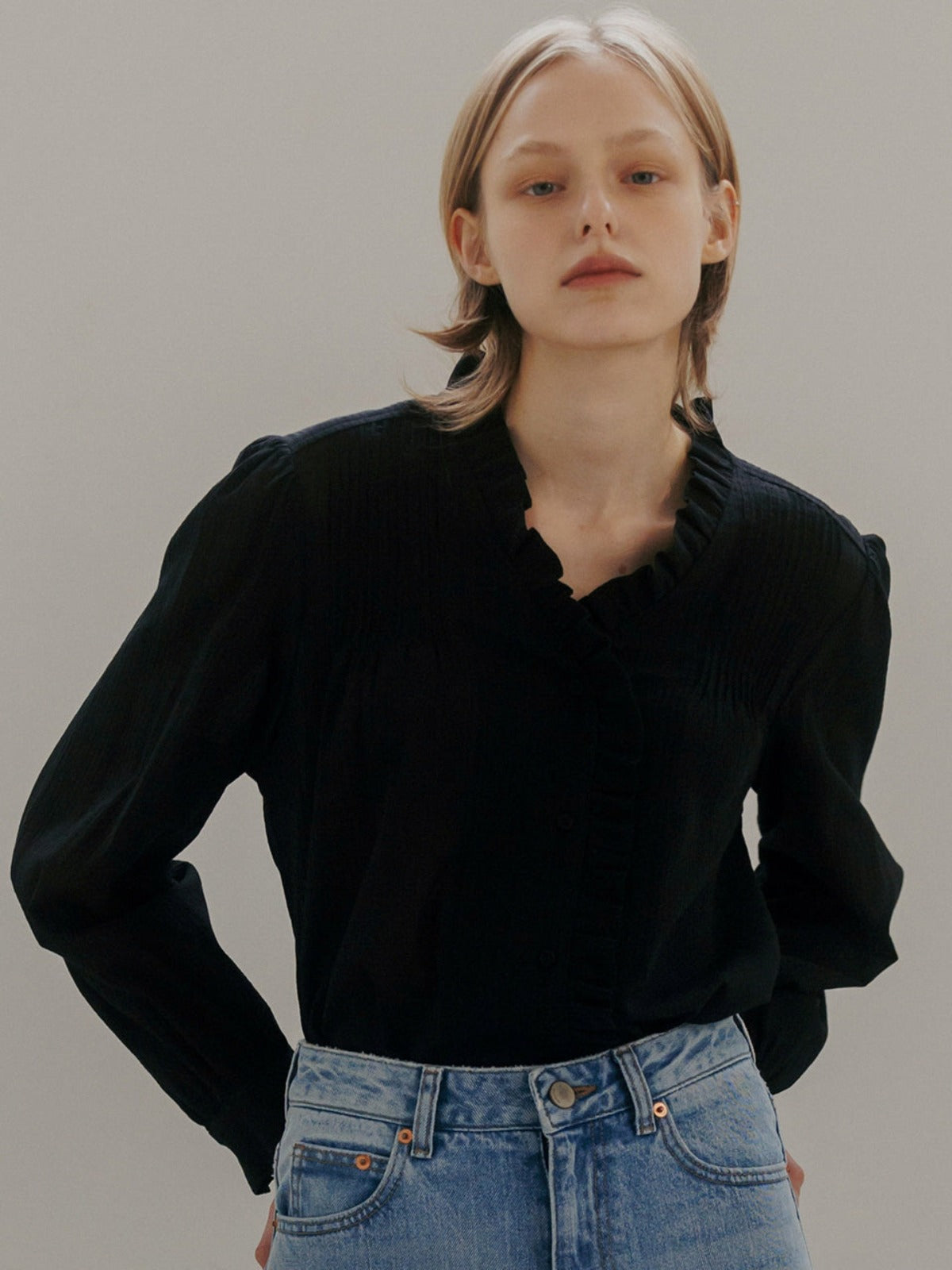 Spring Cotton Pin-tuck Blouse In Black