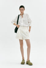 Essential Boxy Shirt In White