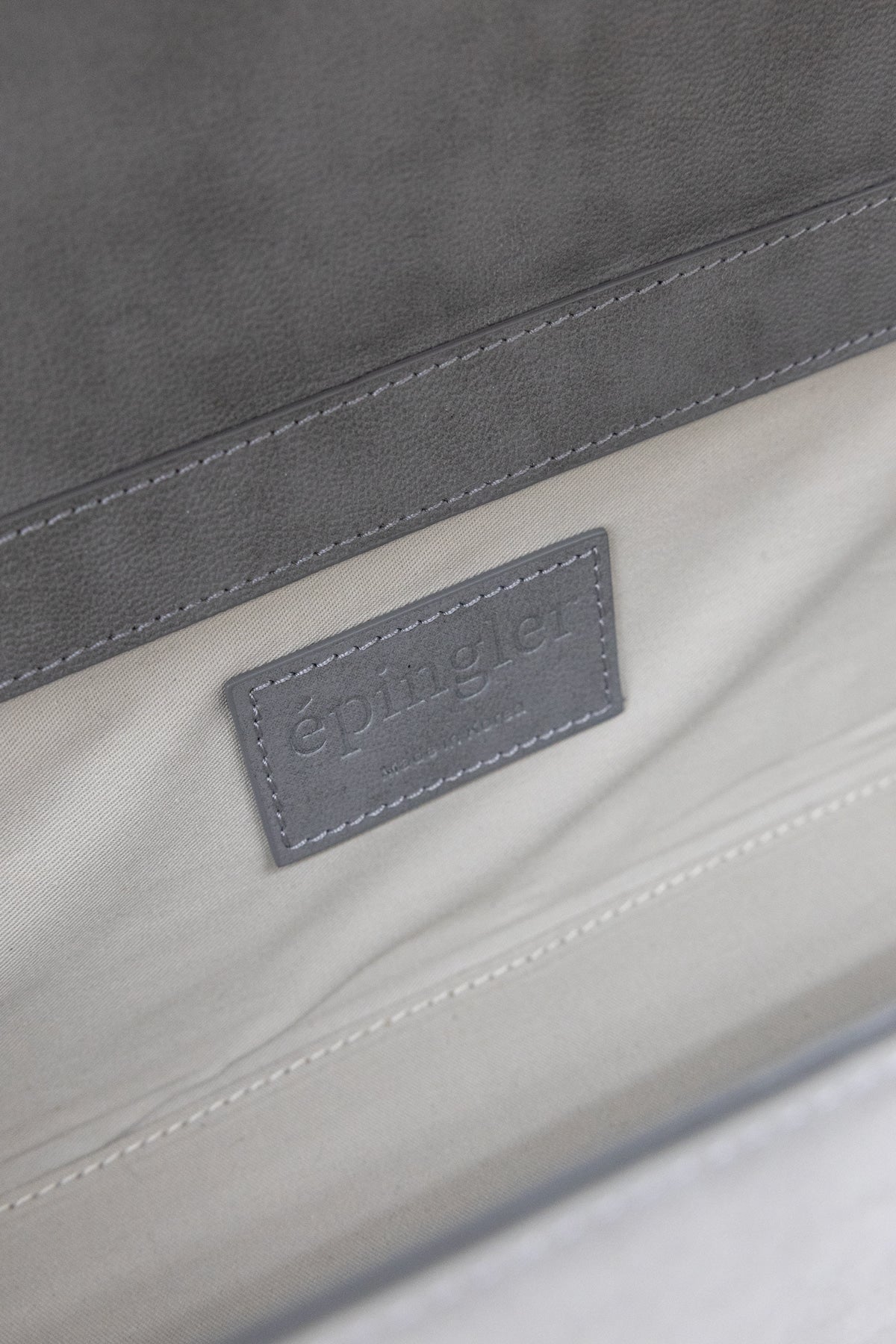 Butter Bar Bag In Fog Gray