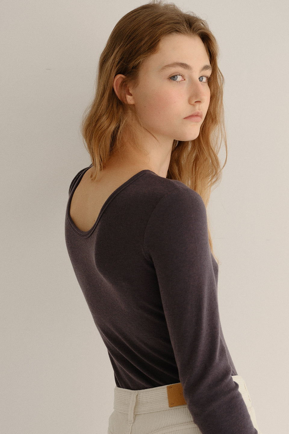 Wool Blend Scoop Neck T-shirt In Charcoal