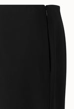 Side Slit Mermaid Skirt In Black