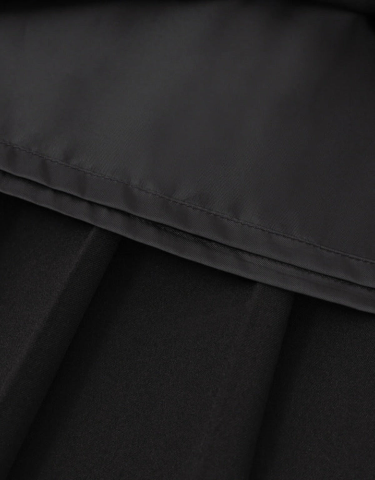 Pleats Midi Skirt In Black