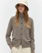 Cash Wool Pola Cardigan Set In Oatmeal