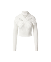 白色交叉鏤空羅紋針織毛衣