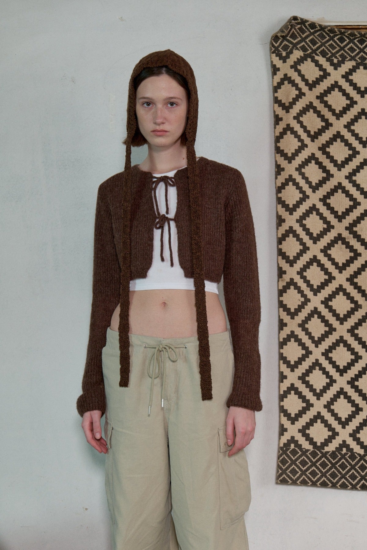 Strap Cropped Cardigan In Brown