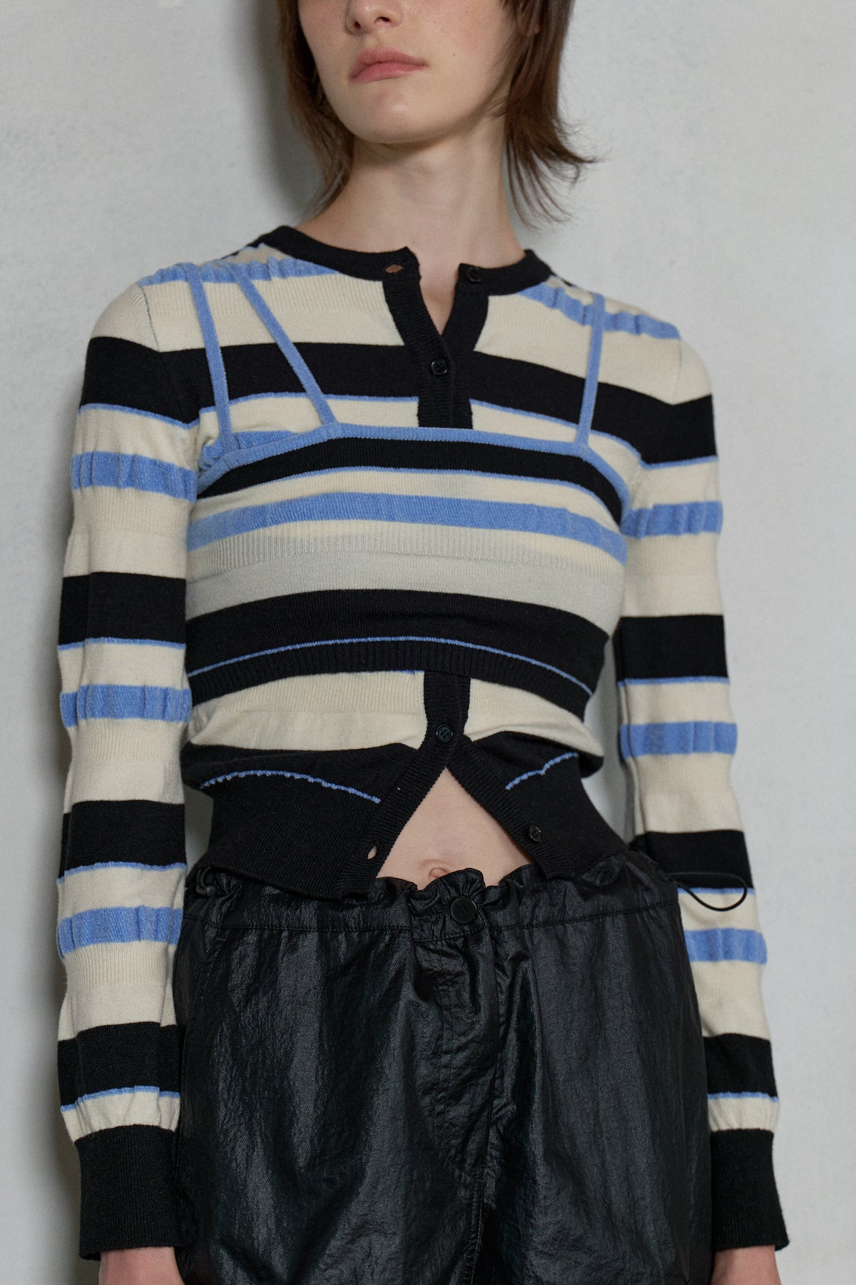 黑色/天藍色條紋針織開襟衫