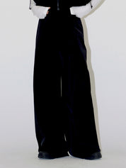 Relaxed Wide Trousers In Black