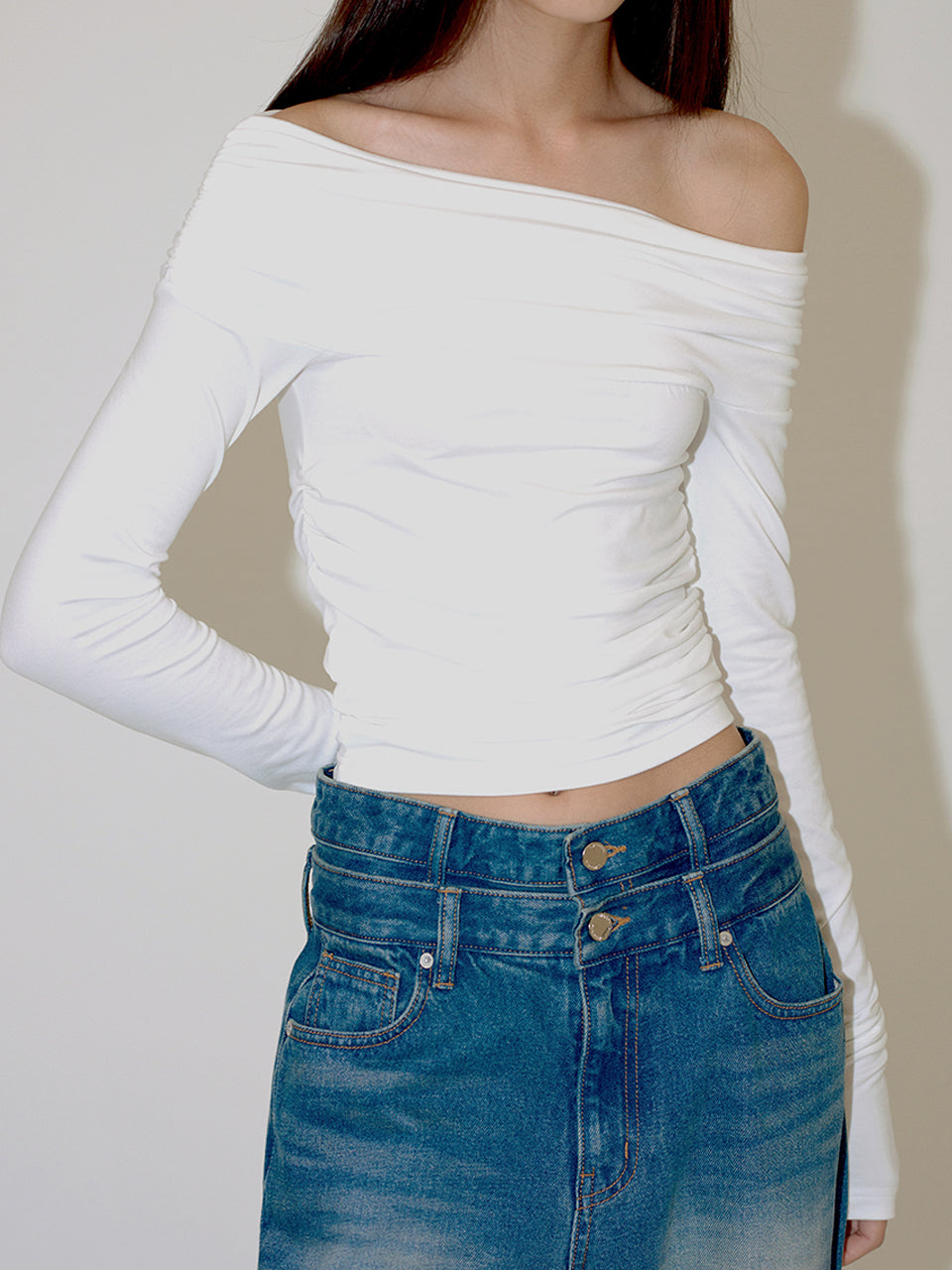 Off Shoulder Shirring Tee In Ivory