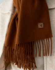 橙色羊絨羊毛混紡皮革尖頭圍巾