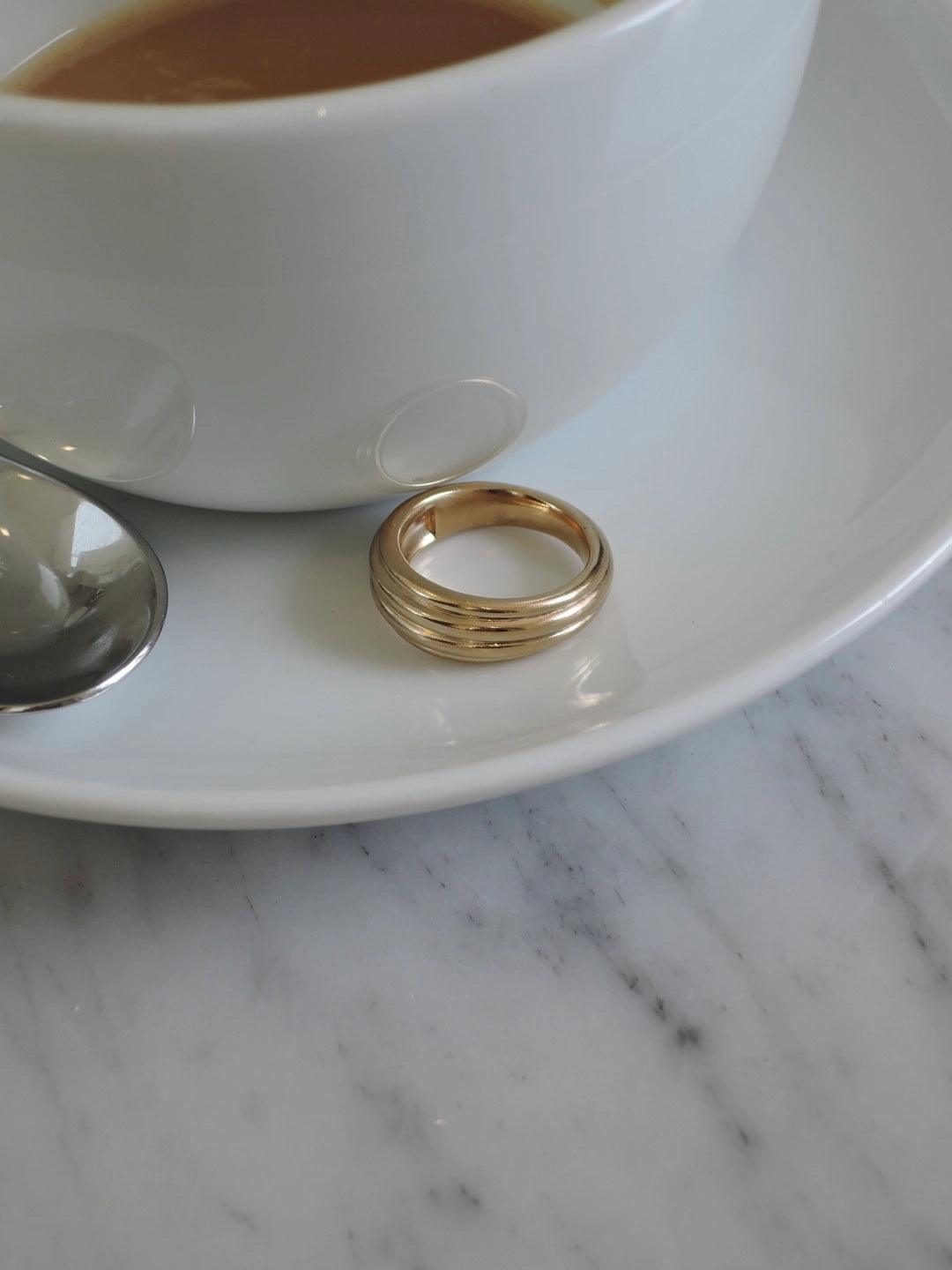 Small Balancé Ring In Gold