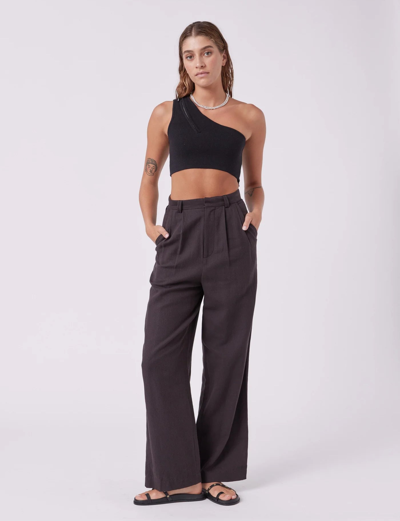 mnk-atelier-bottoms-tailored-pants-natural-black-40521014444309_1400x_a056e4e9-3224-43ed-9cc6-5c04116de52a.webp