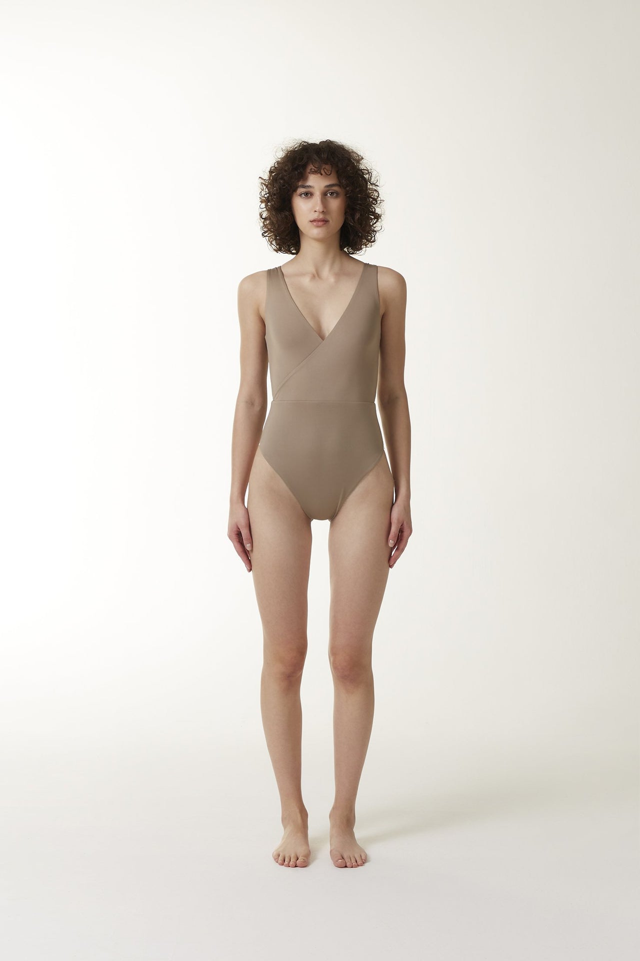 BEA Body In Taupe
