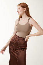 IVA Body In Taupe