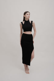 APERA Midi Skirt in Black