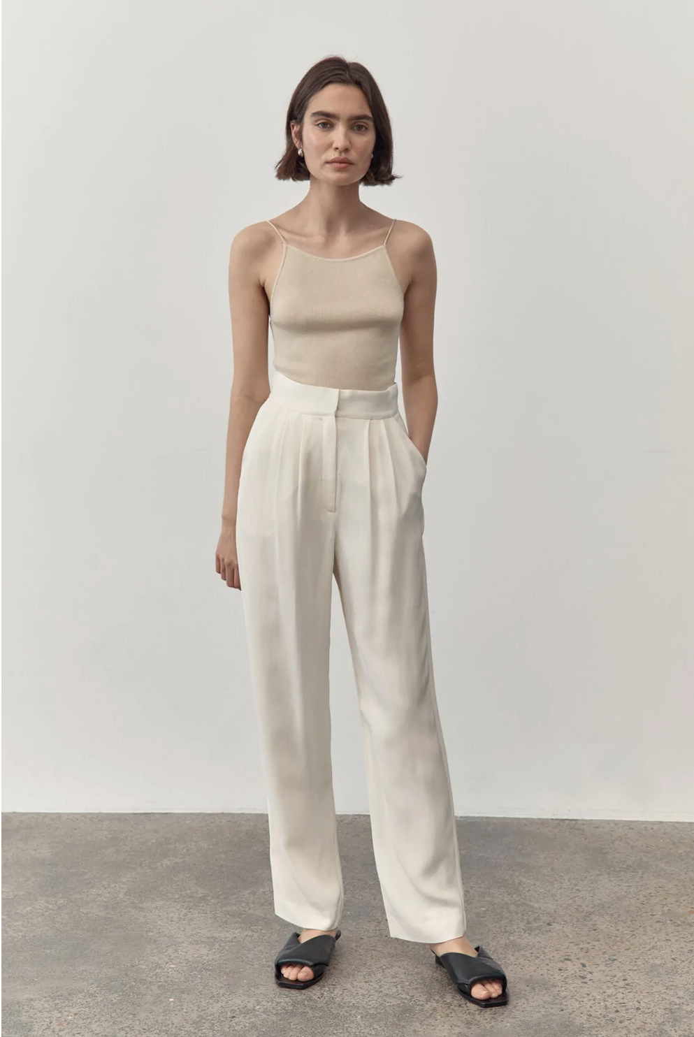 High Waist Pleated Pants In Ivory