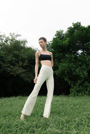 FRAME Flare Pants in Cream