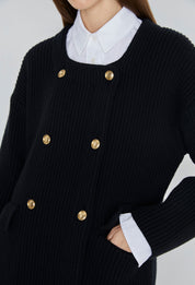 Bulky Double-breasted Knitted Jacket In Black