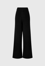 Bulky Knitted Pants In Black