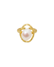 Dellilah Baroque Pearl Ring