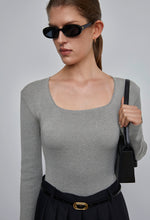 Square-neck Slit Knitted Top In Melange Grey