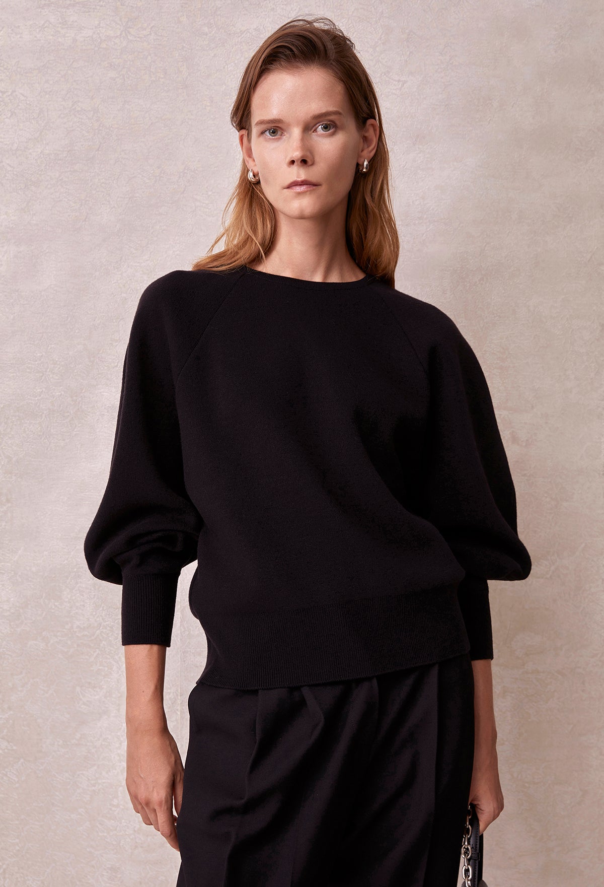 Voluminous Sleeve Sweater In Black