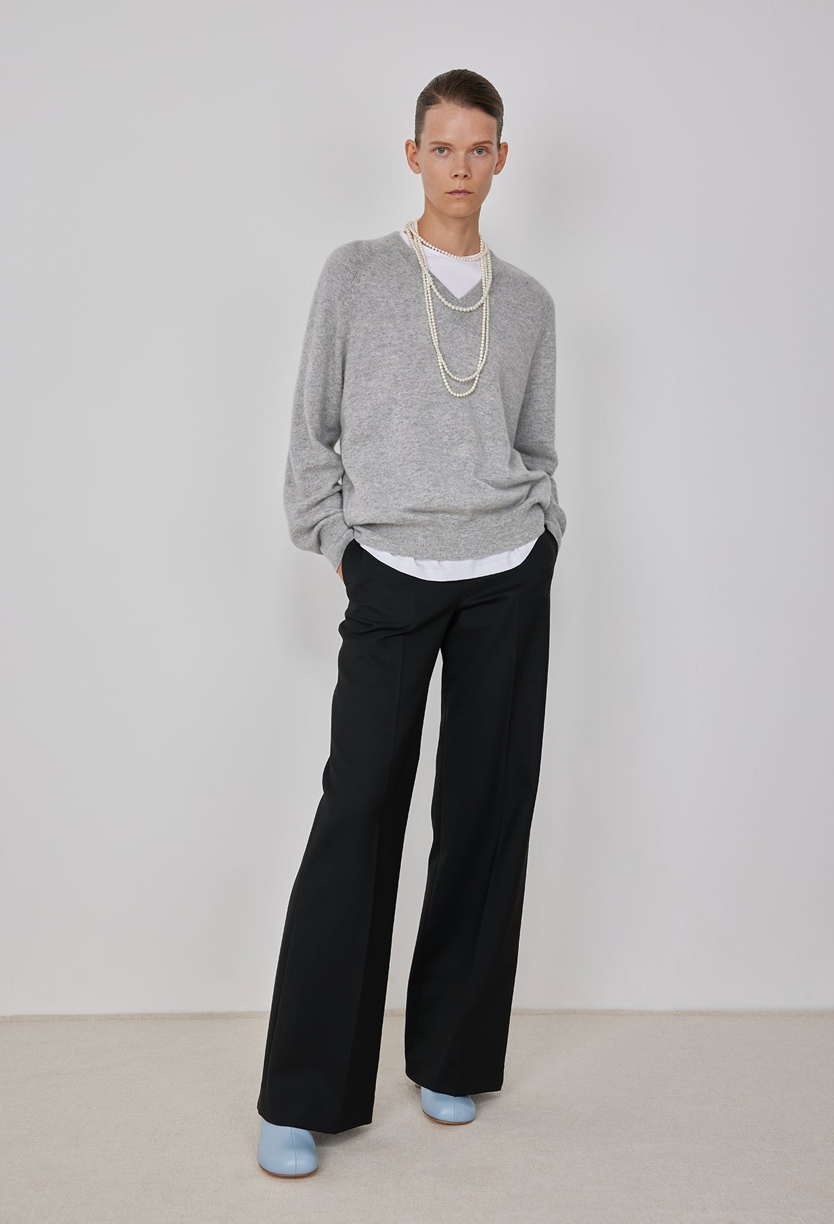 Wool Straight-leg Trousers In Black